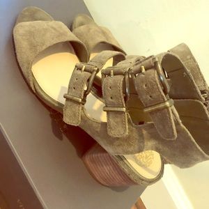 Size 7 Vince Camuto Geriann sandal